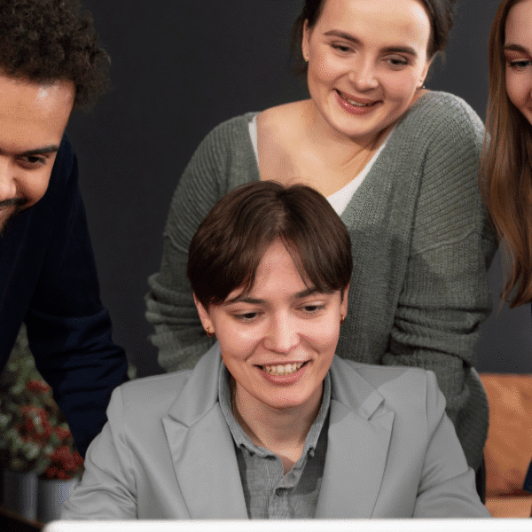 Interns collaborating. They might have questions about illegal unpaid internships in Tennessee.